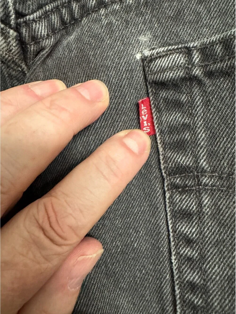 Levis 550 Relaxed Fit Mens Jeans W36 L32 Faded Black Denim Pre-Owned
